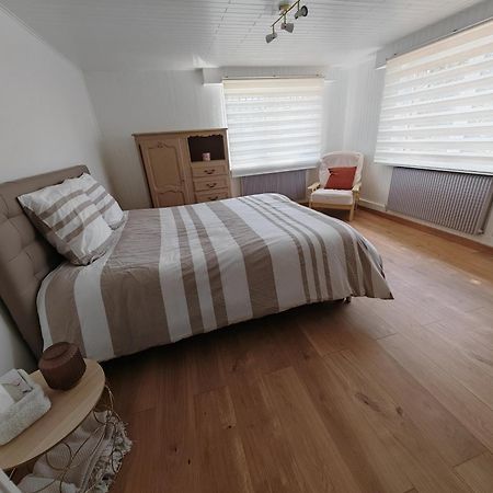 Appartement " Le Chardonneret " Issenheim Exteriör bild